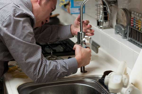 kitchen_plumbing